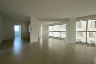 Apartamento &agrave; venda - 147m&sup2; - Castelo Branco