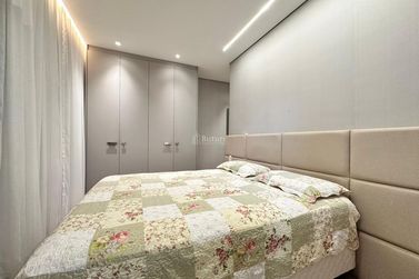 Apartamento &agrave; venda - 138m&sup2; - Centro