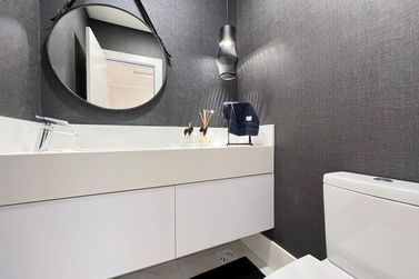 Apartamento &agrave; venda - 196m&sup2; - Meia Praia