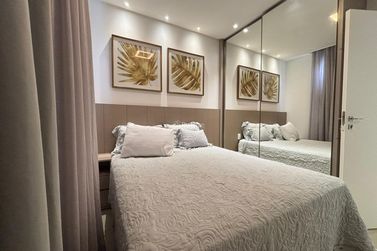Apartamento &agrave; venda - 130m&sup2; - Meia Praia