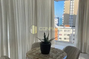 Apartamento &agrave; venda - 222m&sup2; - Centro