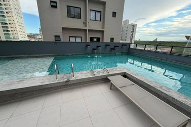 Apartamento &agrave; venda - Meia Praia