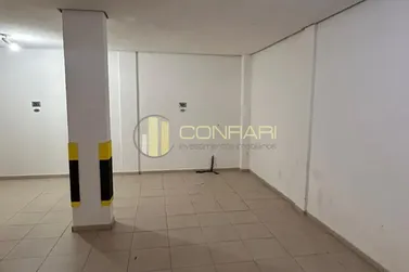 Apartamento para alugar - 87m&sup2; - meia praia