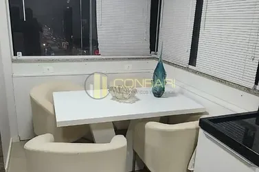 Apartamento para alugar - 80m&sup2; - Meia Praia