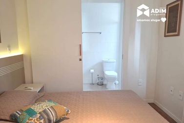 Apartamento para alugar - 128m&sup2; - Meia Praia
