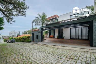 Casa para alugar - 200m&sup2; - Cabe&ccedil;udas