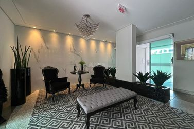 Apartamento &agrave; venda - 350m&sup2; - Meia Praia