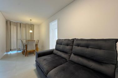 Apartamento &agrave; venda - 70m&sup2; - Morretes