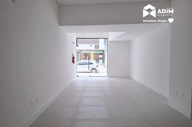 Sala Comercial para alugar - 177m&sup2; - Meia Praia