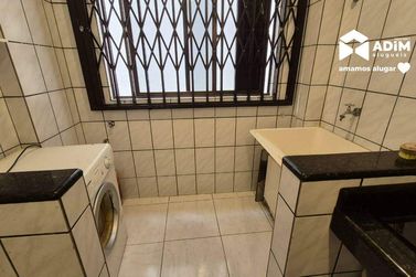 Apartamento para alugar - 75m&sup2; - Centro