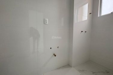 Apartamento &agrave; venda - 159m&sup2; - Meia Praia