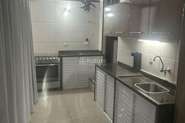 Apartamento &agrave; venda - 126m&sup2; - Castelo Branco