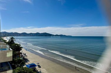 Apartamento &agrave; venda - 240m&sup2; - Meia Praia