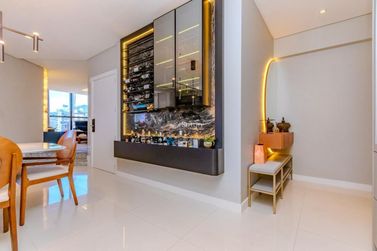 Apartamento &agrave; venda - 200m&sup2; - Meia Praia