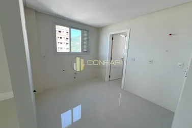 Apartamento &agrave; venda - 197m&sup2; - Centro