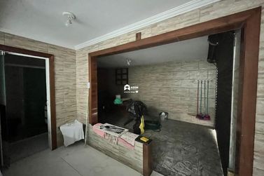 Casa para alugar - 252m&sup2; - Municipios