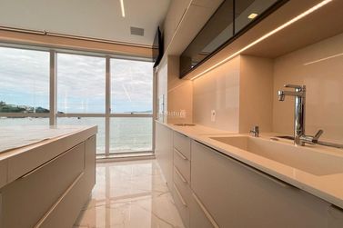 Apartamento &agrave; venda - 352m&sup2; - Centro