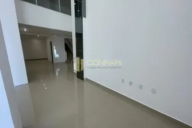 Sala Comercial &agrave; venda - 160m&sup2; - Meia Praia