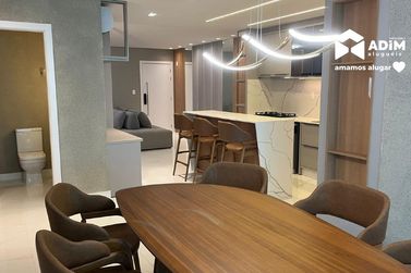 Apartamento para alugar - 160m&sup2; - Meia Praia
