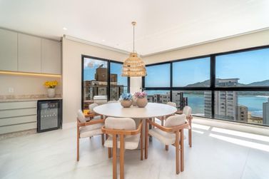 Apartamento &agrave; venda - 193m&sup2; - Barra Sul