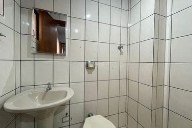 Apartamento &agrave; venda - 121m&sup2; - Meia Praia