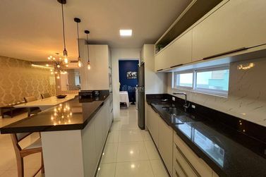 Apartamento para alugar - Meia Praia