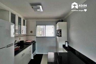 Apartamento para alugar - 65m&sup2; - Praia Brava de Itaja&iacute;