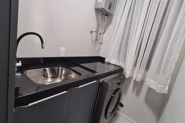 Apartamento &agrave; venda - 85m&sup2; - Meia Praia