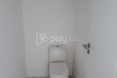 Apartamento &agrave; venda - 157m&sup2; - Meia Praia