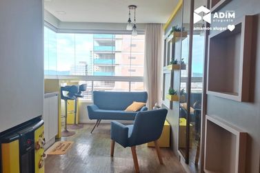 Apartamento para alugar - 128m&sup2; - Meia Praia
