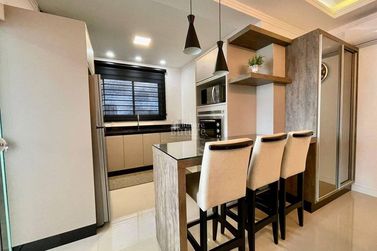 Apartamento &agrave; venda - Meia Praia