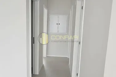 Apartamento &agrave; venda - 116m&sup2; - Meia Praia