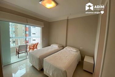 Apartamento para alugar - 132m&sup2; - Centro