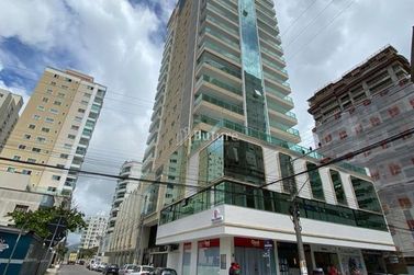 Apartamento &agrave; venda - 141m&sup2; - Meia Praia
