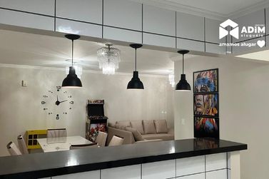 Apartamento para alugar - 140m&sup2; - Meia Praia