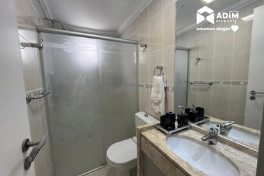 Apartamento para alugar - 126m&sup2; - Centro