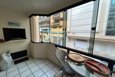 Apartamento &agrave; venda - Meia Praia