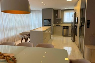 Apartamento &agrave; venda - Meia Praia