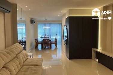 Apartamento para alugar - 121m&sup2; - Meia Praia