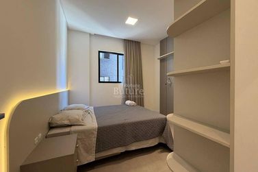 Apartamento &agrave; venda - Meia Praia