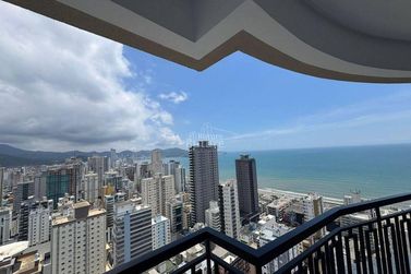 Apartamento &agrave; venda - Meia Praia