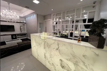 Sala Comercial para alugar - 200m&sup2; - Meia Praia