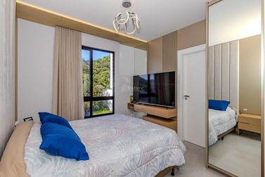 Apartamento &agrave; venda - 136m&sup2; - Pioneiros