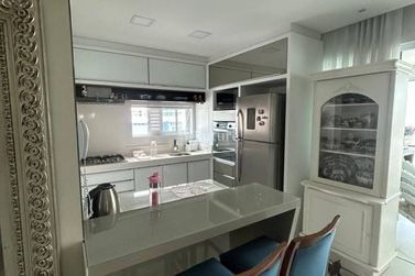 Apartamento &agrave; venda - Meia Praia