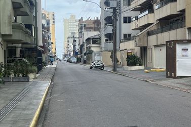 Apartamento &agrave; venda - Meia Praia