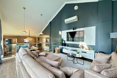 Apartamento &agrave; venda - 415m&sup2; - Meia Praia