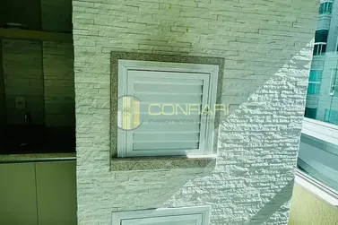 Apartamento &agrave; venda - 117m&sup2; - Meia praia