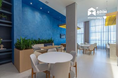 Apartamento para alugar - 125m&sup2; - Meia Praia