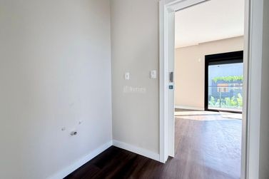 Casa &agrave; venda - 411m&sup2; - Centro