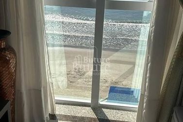 Apartamento &agrave; venda - 30m&sup2; - Meia Praia